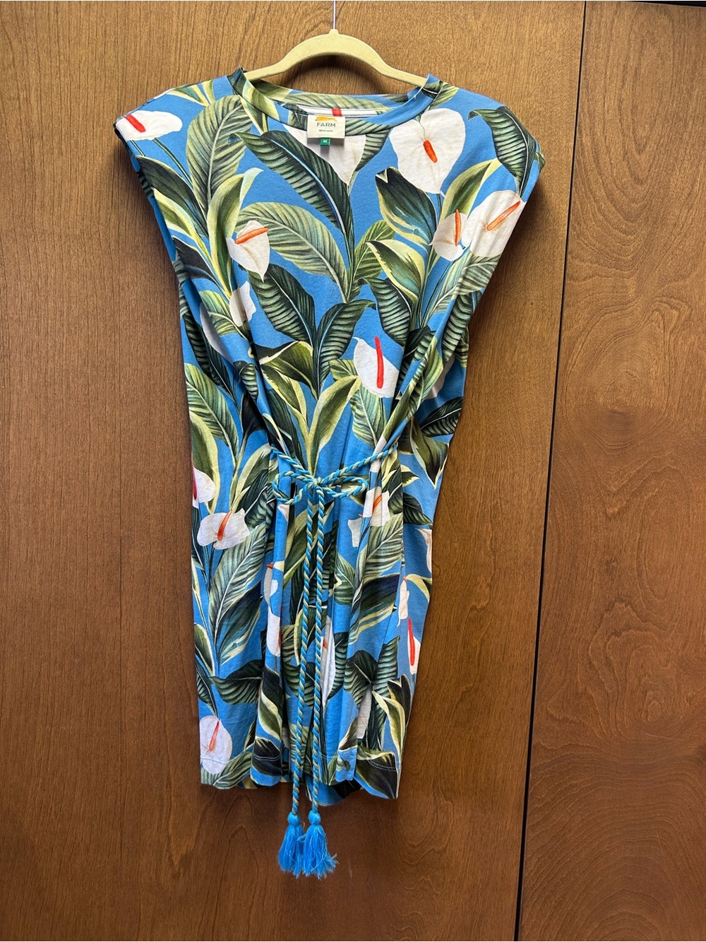 Farm Rio Blue Tropical Print sleeveless dress with Tie Waist, above knee. Medium